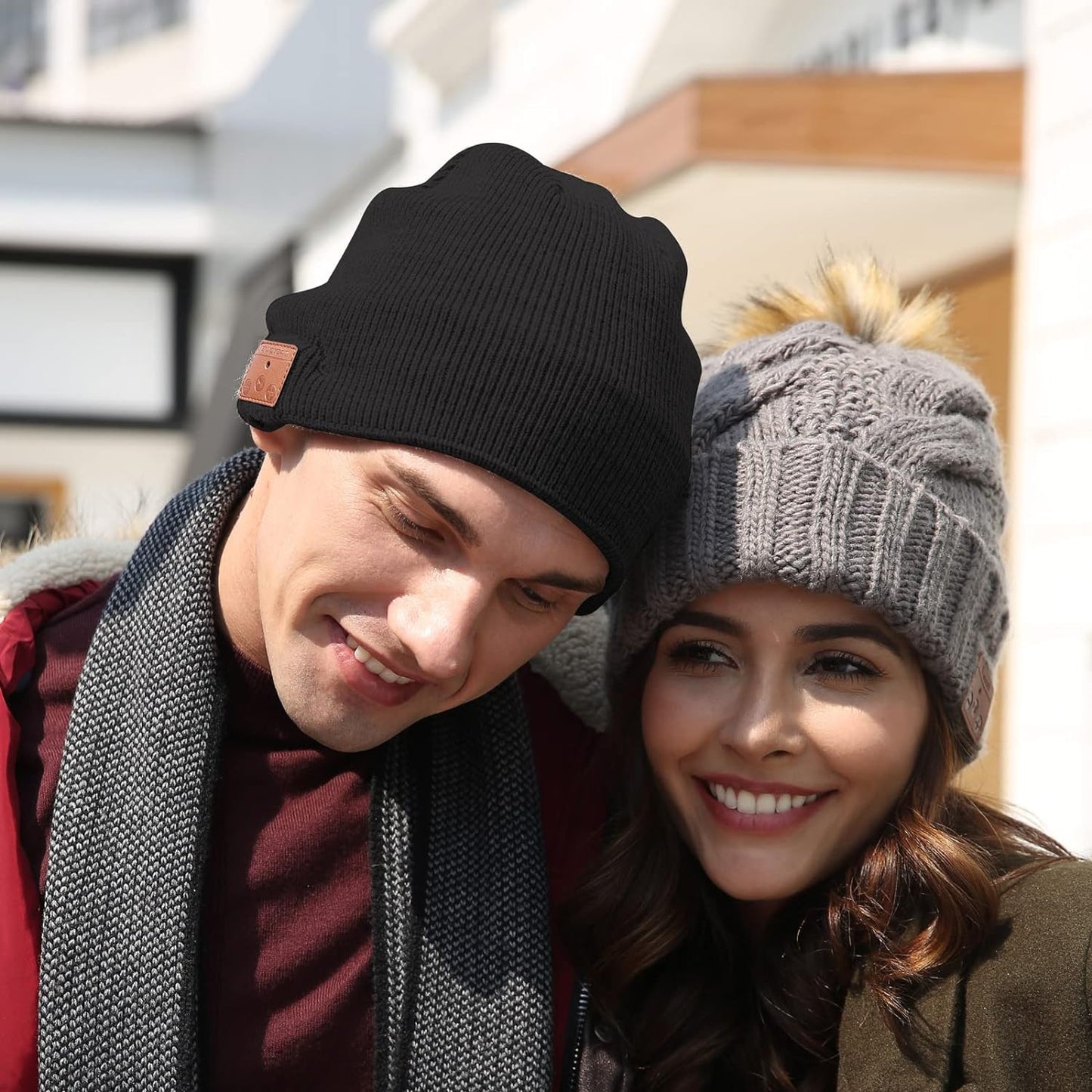Bluetooth Beanie with Double-Layer Wool Lining - 20 Hours of Playtime, Ideal Gift for All Ages (Black)